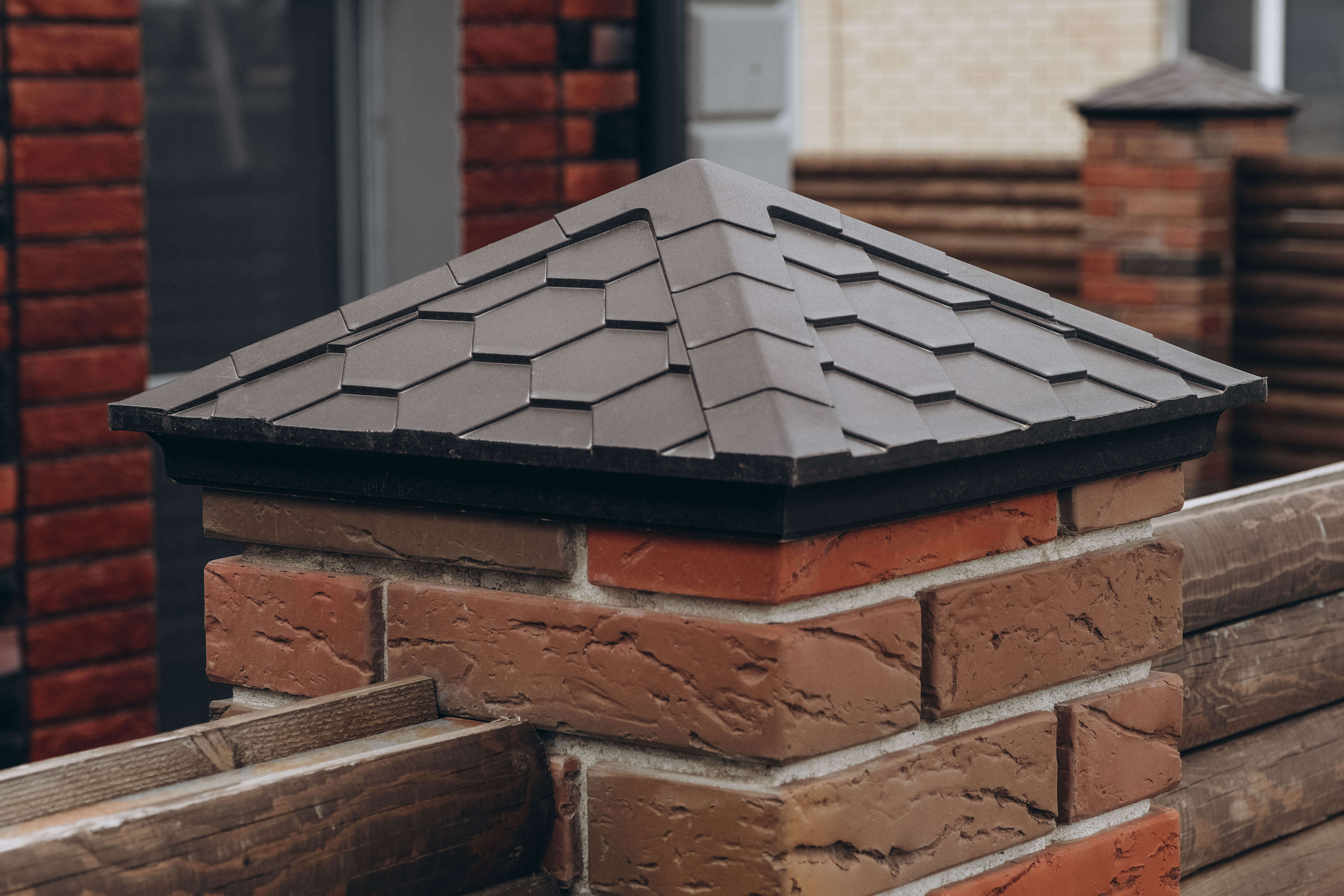 Колпак Zking Эверест Коричневый на столб 1.5х1.5 кирпича (390х390мм) в Туймазах фото